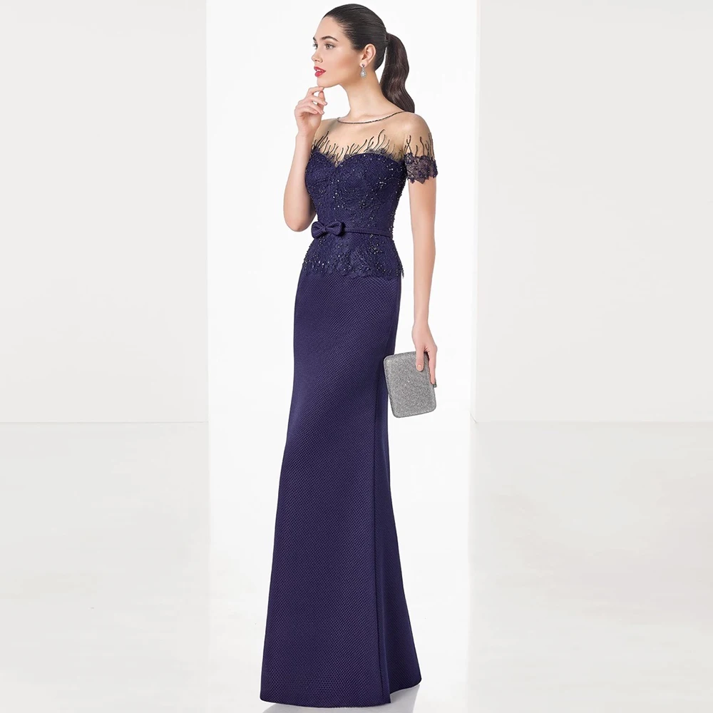 

Exquisite Wedding Guest Dresses Crepe Fabric Sheath/Column Evening Dress Navy Blue O-Neck Bow Lace Groom's Mother Dresses Long