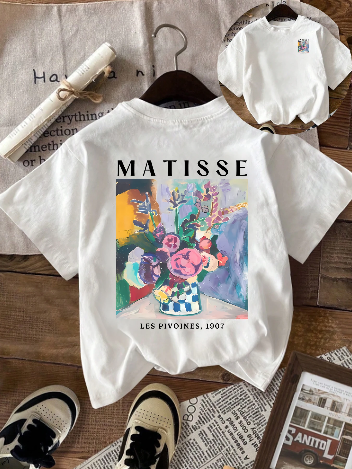 

Oil painting and alphabet Plus size women's round neck short sleeve T-shirt with elastic half sleeves and trendy prints
