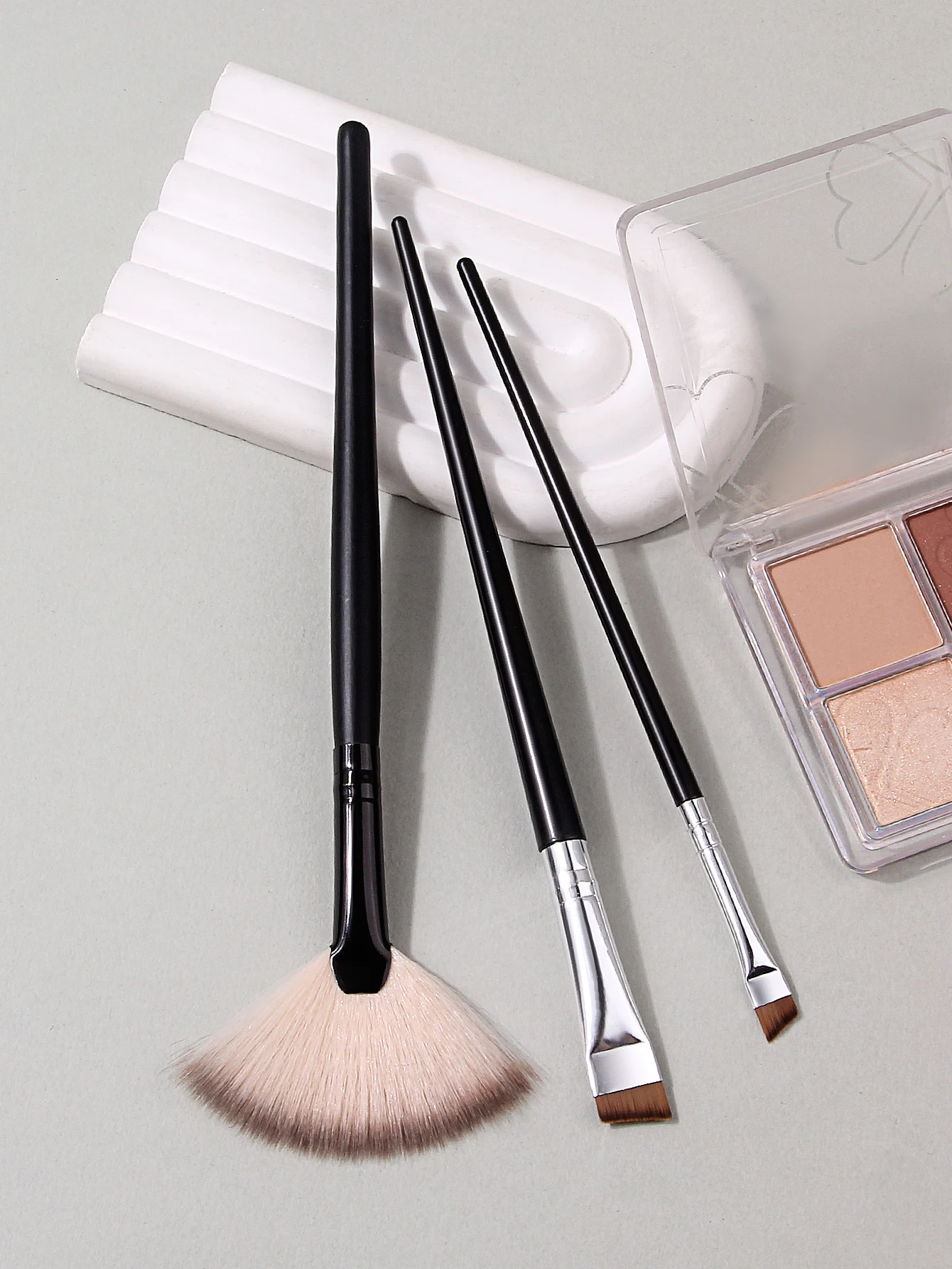 3Pcs Makeup Brushes Soft Fluffy Makeup Tools Cosmetic Highlighter Eyebrow Eyeliner Blending Beauty Make Up Brush