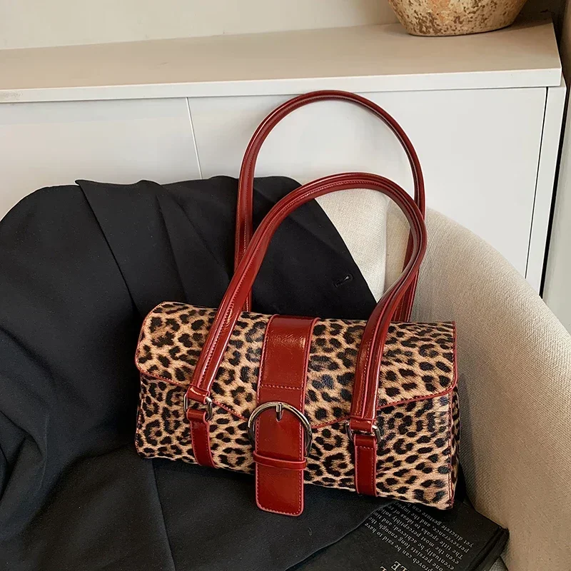 

Trendy Leopard Print Niche Retro Spicy Girl Armpit Bag for Women Fashionable and Versatile Commuting Shoulder Bag Saco Feminino