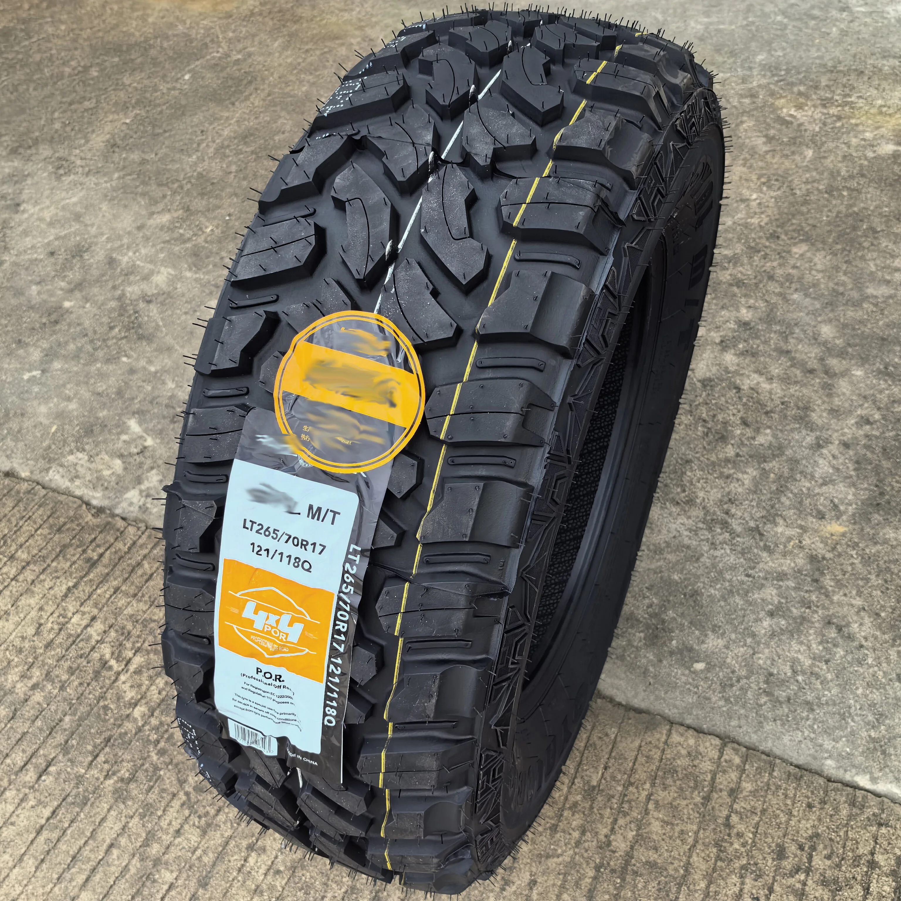 315/75R16LT 35x12.50R17LT 35x12.50R18LT 33x12.50R20LT All-terrain Tires Made Of Thickened Rubber Material Quiet Anti-skid Tires