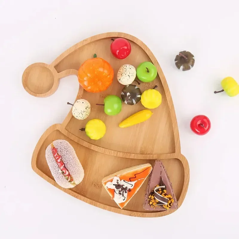 Assiette de Noël en porcelaine une décoration élégante et fonctionnelle pour vos fêtes