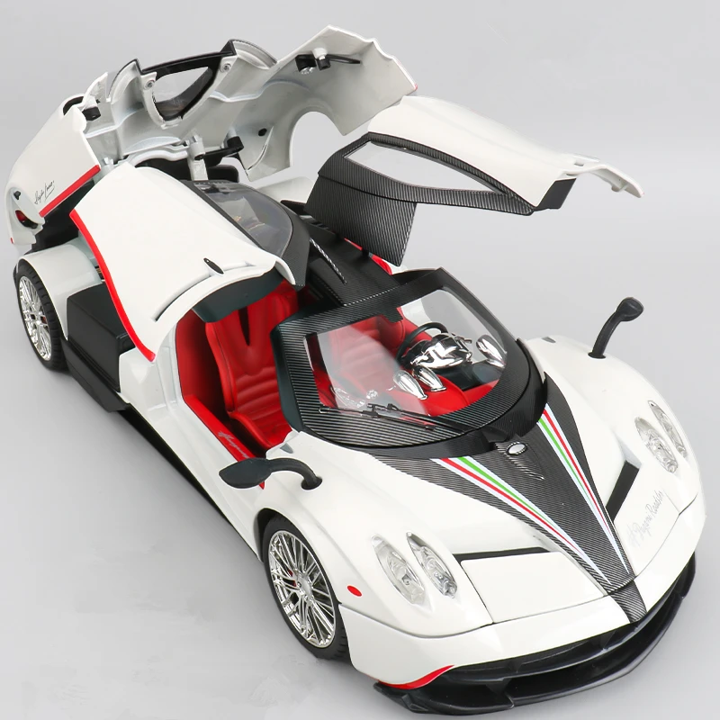 Large Size 1/18 Pagani Huayra Dinastia Alloy Sports Car Model Diecasts Metal Racing Car Model Sound and Light Childrens Toy Gift