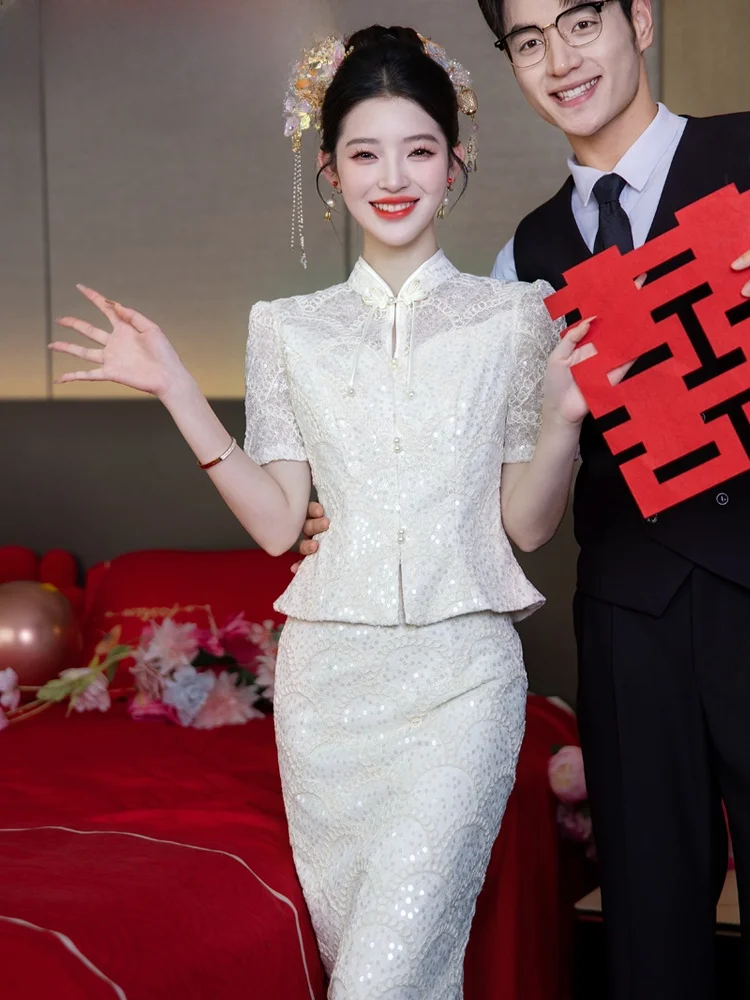 

Champagne Colored Chinese Sle Wedding Dr Ele Long Qipao Evening Gown for Women Beautifully Tailored for Engagement A...