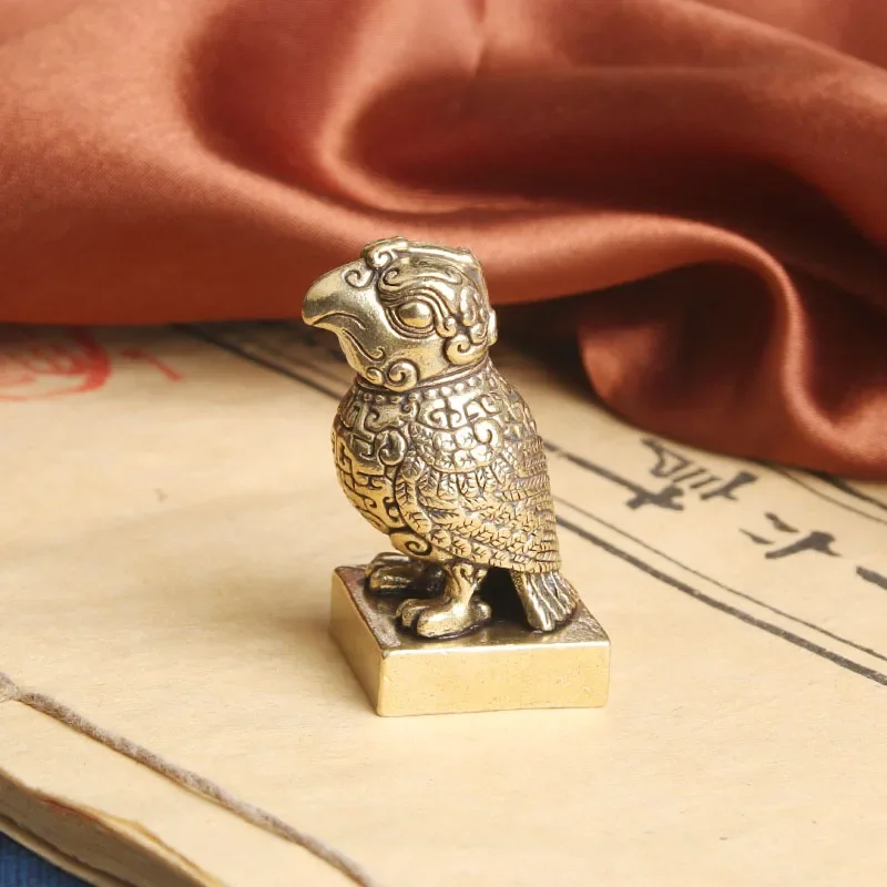 

Vintage Brass Cute Owl Seal Small Statue Lucky Desktop Ornaments Solid Animal Bird Figurines Miniatures Home Decorations Crafts