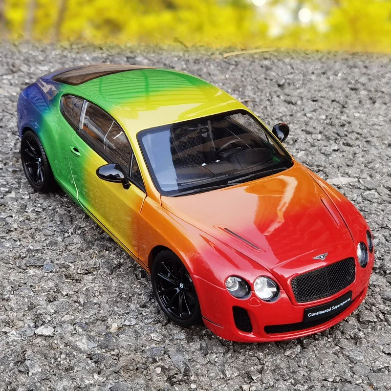 1:18 Bentley Continental GT Rainbow painted alloy simulation model, children's collection toys, holiday gifts for children.