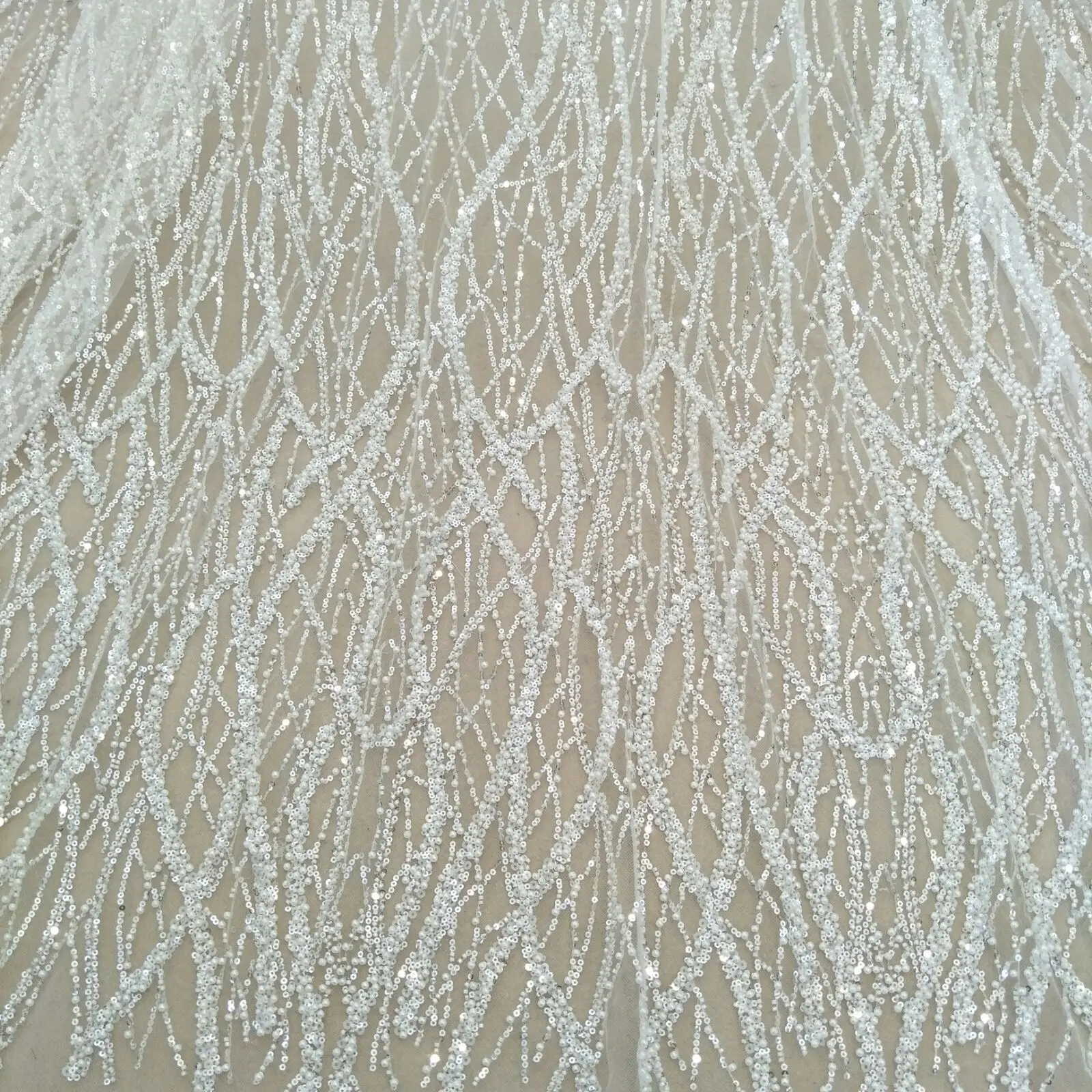 2024  ivory newest design wedding gown dress lace fabric bridal with beads 130cm width wedding dress lace sell by yard