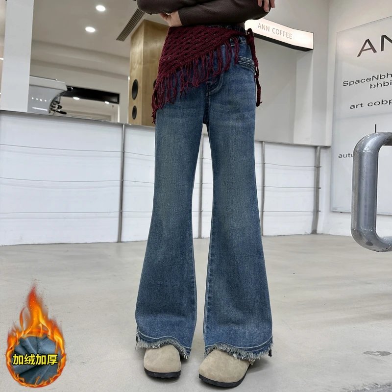 

Girls' Slim-fit Denim Pants with Frayed and Irregular Hem, Fleece-lined Flare Pants, Suitable for Multi-season Fashion for Big K
