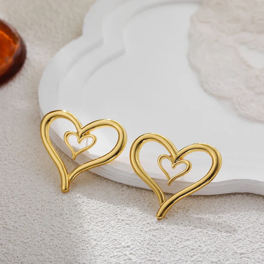 New Design Trendy Hollow Double Heart Stud Earrings 18K Gold Color Plated Fashion Love Heart Earring Charm Jewelry Gift