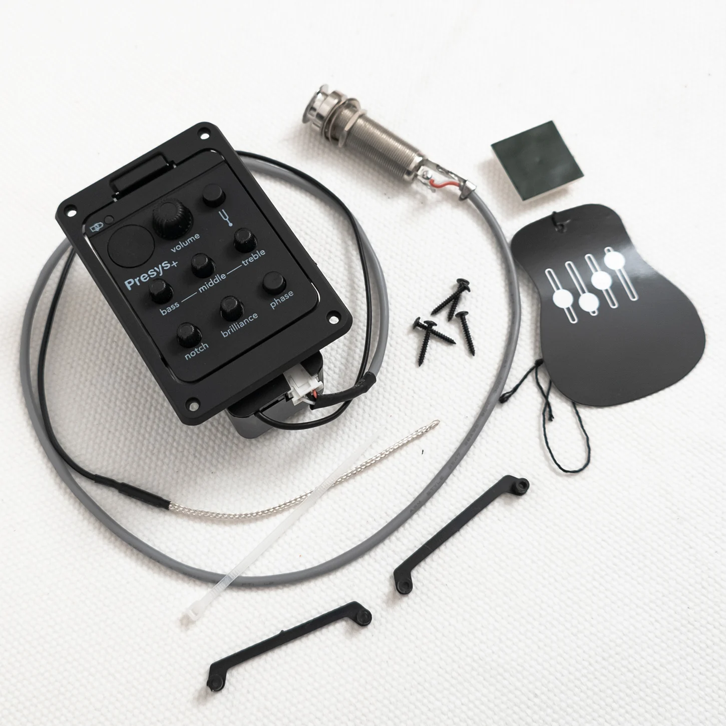 systeme-de-preampli-pour-guitare-acoustique-avec-accordeur-numerique-egaliseur-5-bandes-et-controle-du-volume-pour-guitare-folk
