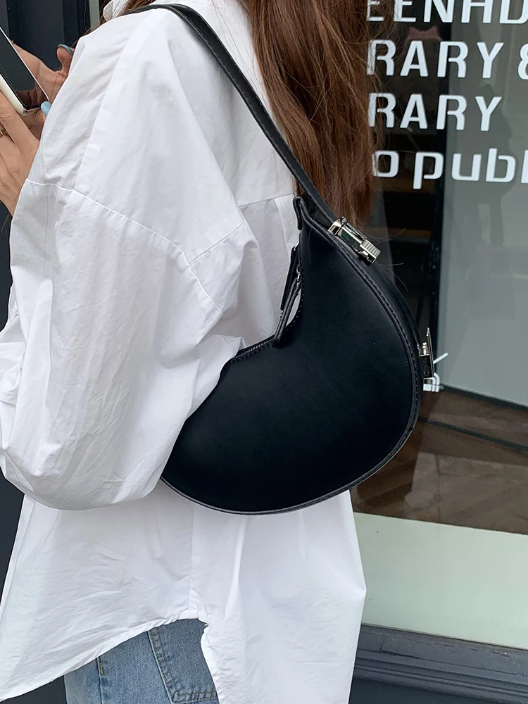 Simple Black PU Underarm Bag 2024 New Designer Adjustable Shoulder Strap Single Shoulder Bags Fashion Versatile Ladies Handbag