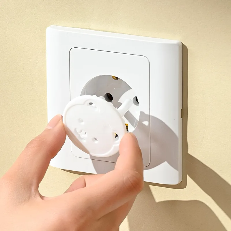 

10pcs Bear EU Power Socket Electrical Outlet Baby Kids Child Safety Guard Protection Anti Electric Shock Plugs Protector Cover
