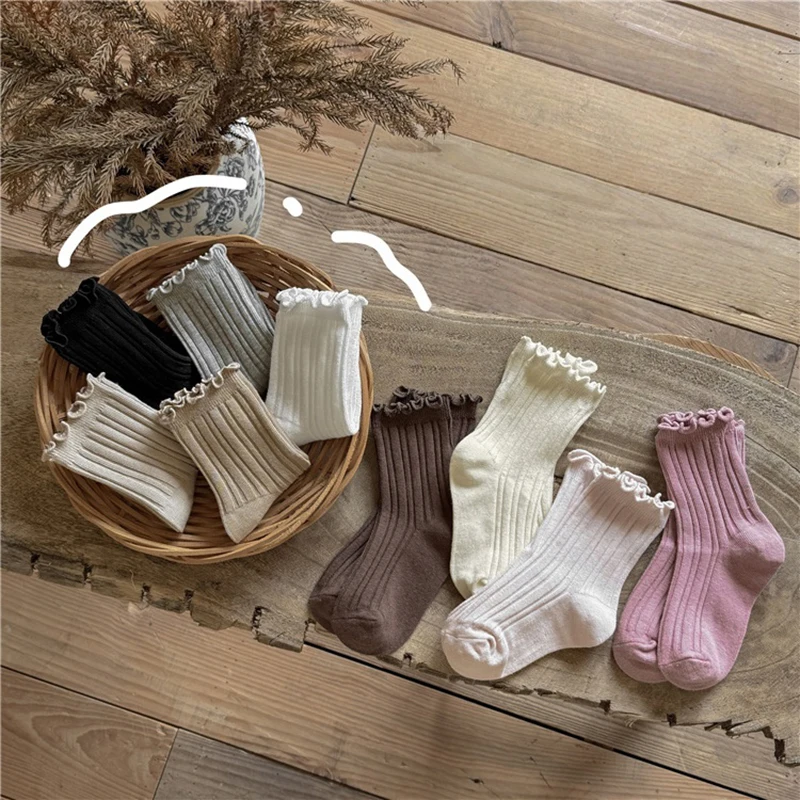 

Новые осенние детские носки с рюшами, комплект из 4 шт., носки в стиле принцессы из чесаного хлопка для девочек от 3 до 12 лет, мягкие носки для маленьких девочек, повседневная повседневная одежда