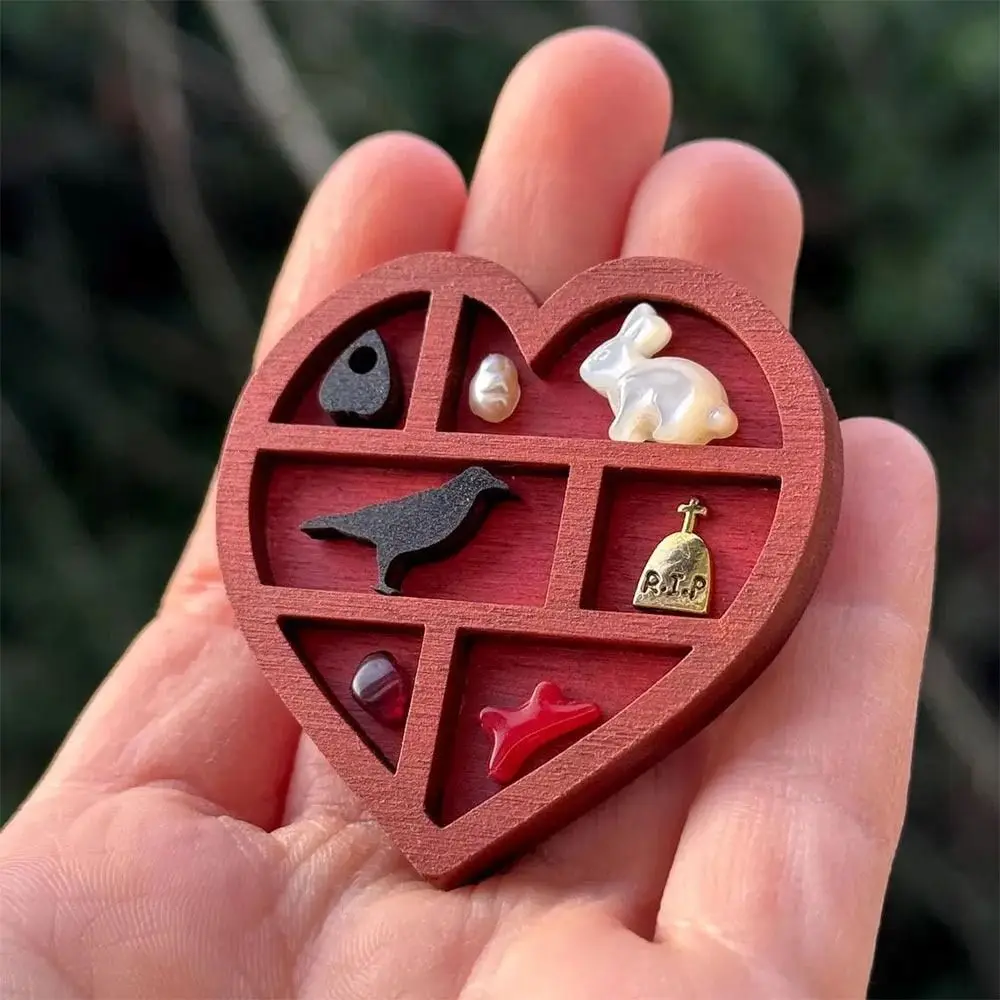 Multicolor Miniature Trinket Shelf Heart Star Nut Moon Mushroom Dollhouse Shelf Compartments Variety Grids
