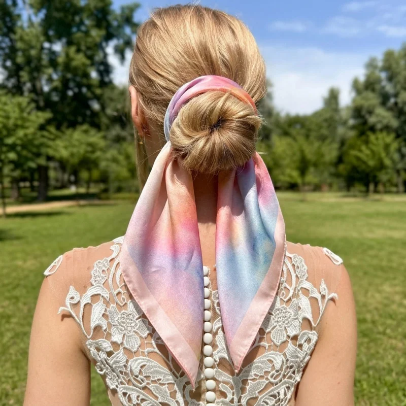 

Luxury Square Scarf Gradient Tie-dye Print Hairband Vintage Bandana Neck Scarf for Women Vacation Hair Wrap Bag Accessory
