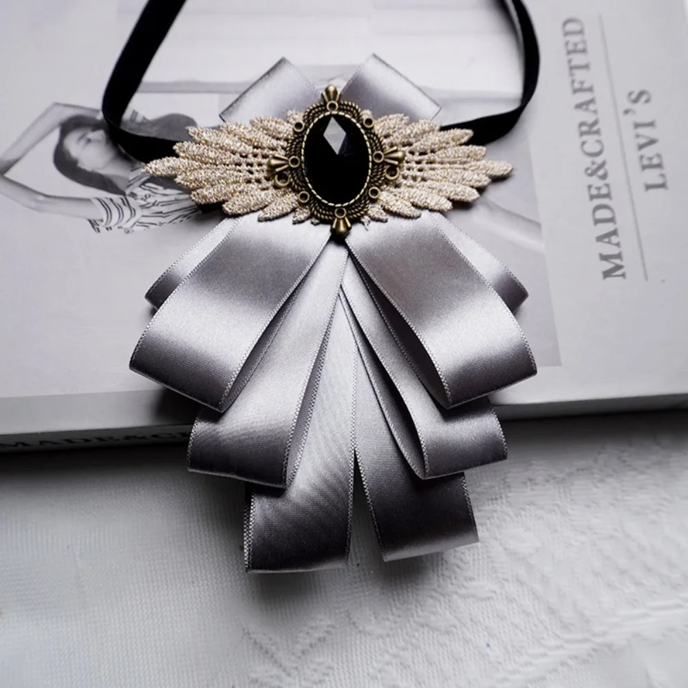 

Новый мужской костюм из искусственного камня с лацканами и цветами, сплав, полиэстер, галстук-бабочка, украшение на шею, формальный костюм жениха