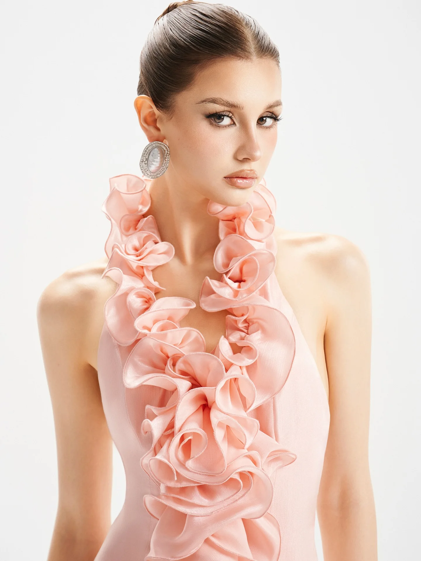 Pretty Pink Ruffle Mini Dress Halter Backless Unique Blush Short Wedding Party Dresses فساتين سهرة Mini Prom Gowns