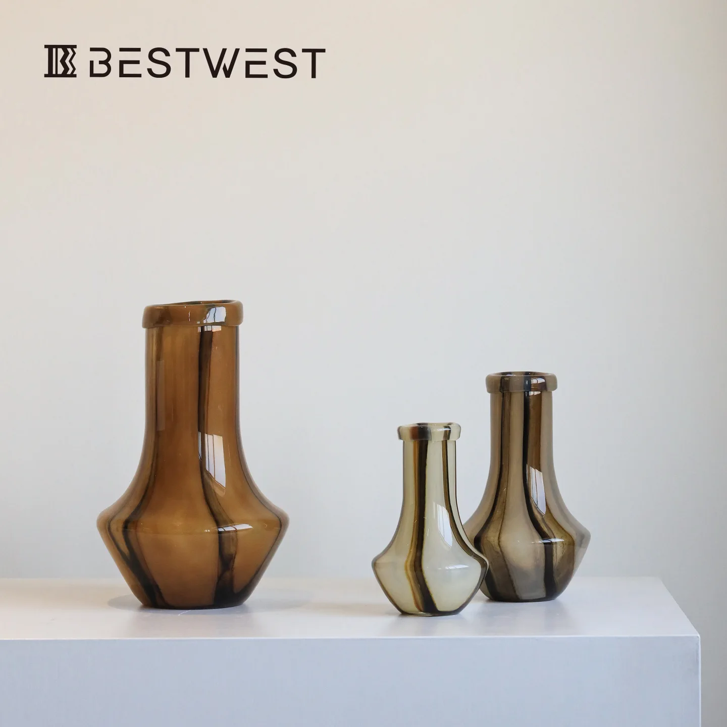 Vase Light Luxury High-level Sense of Ancient Style Dining Table Art Design Sense of Glass Vase High Appearance Level