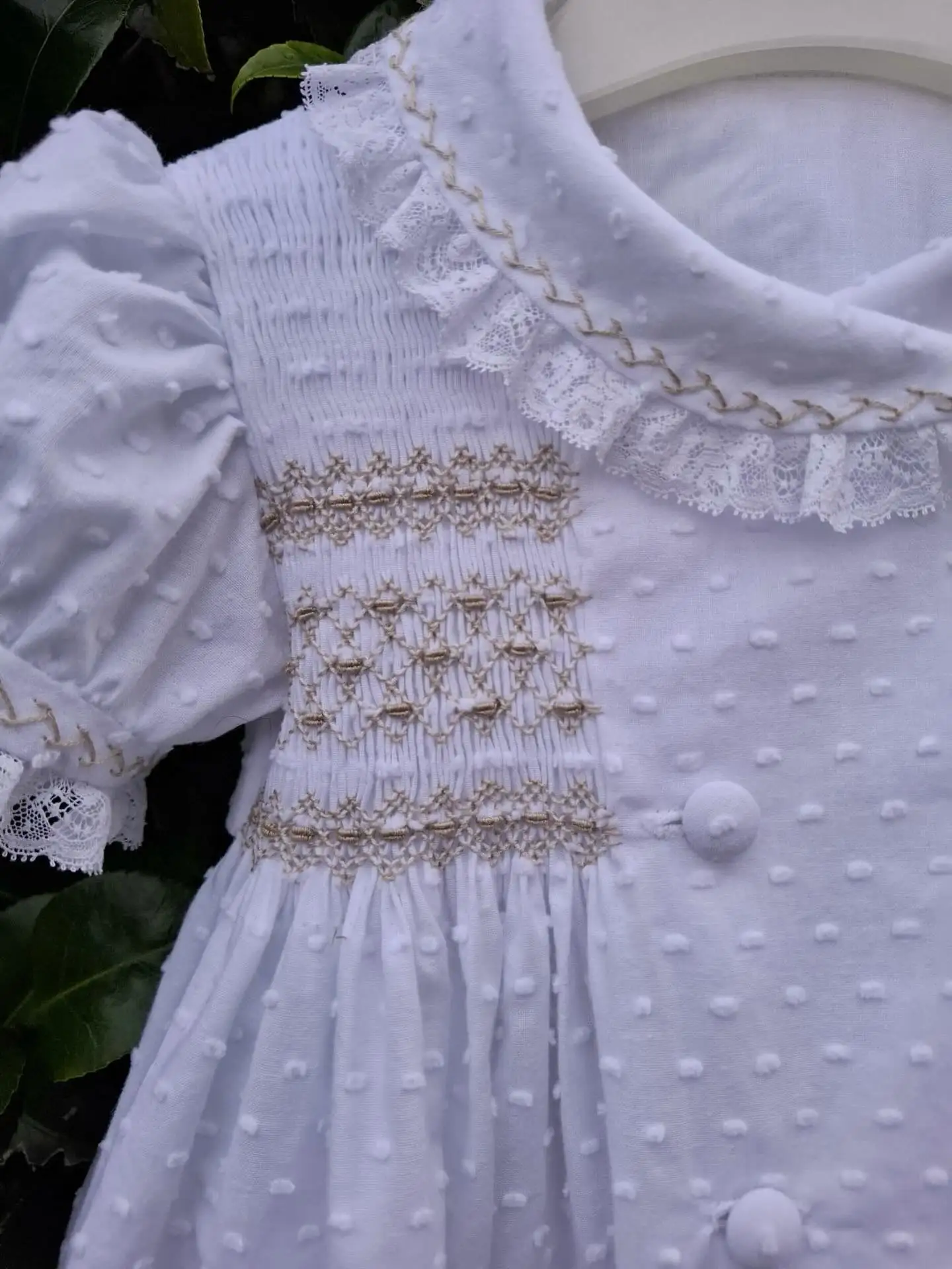 Summer Baby Girl Baby Girl White Swiss Dot Hand Smocked Embroidery Vintage Princess Dress for Baptism Wedding A347