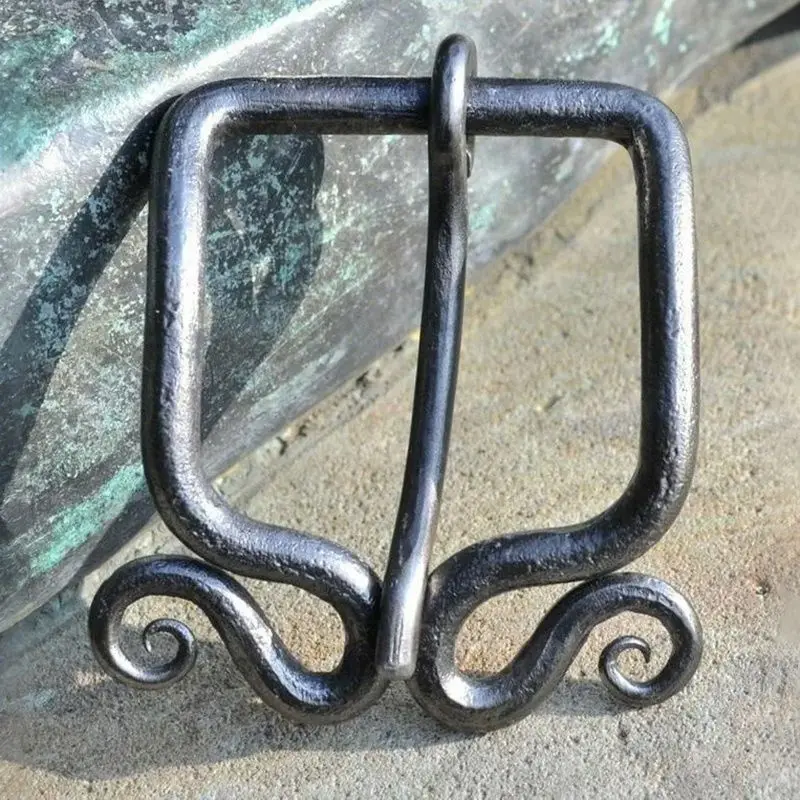 Hand-forged iron waist buckle, personalized forged retro belt buckle adjustment buckle elastic buckle