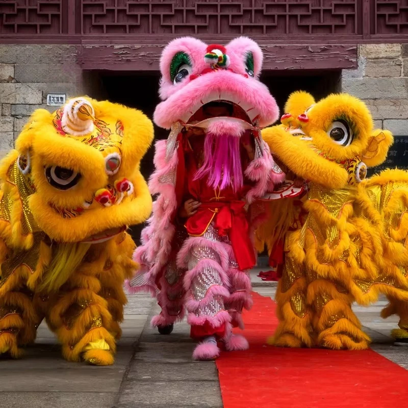 

Традиционный костюм для танца льва для взрослых, голова льва из шерсти для празднования Китайского Нового года
