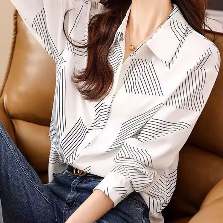 

Geometric Print Long Sleeve Shirt Simple and Versatile Women's Top