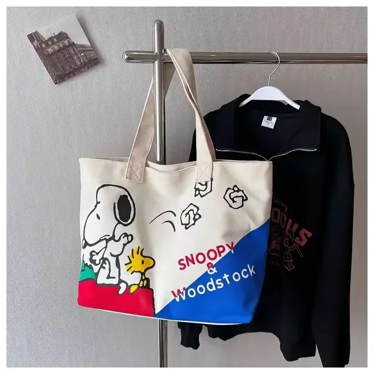 Snoopy Girl Neue niedliche Cartoon-Mode, vielseitig einsetzbar, lässig, für Reisen, leicht, große Kapazität, Aufbewahrung, tragbare Umhängetasche aus Segeltuch – Detail 11