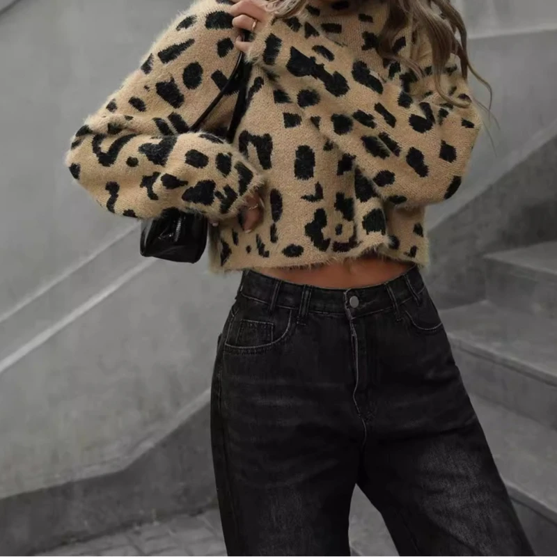

Leopard Print Sweater in Autumn and Winter 2025 with Simple Pullover Women's Commuter Sweater