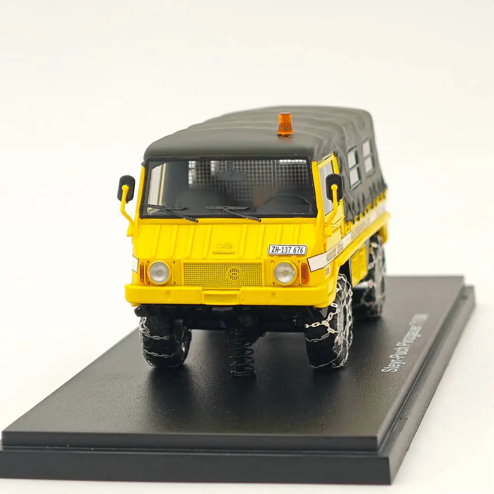 NEO 1/43 for Steyr-Puch Pinzgauer 710M Resin Models Car Colllection Auto Toys Gift Yellow