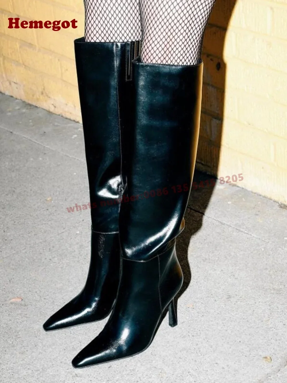

Черные высокие сапоги с боковой молнией, блестящие женские сапоги до колена на шпильке с острым носком, зима 2024, повседневная обувь для подиума, роскошная обувь