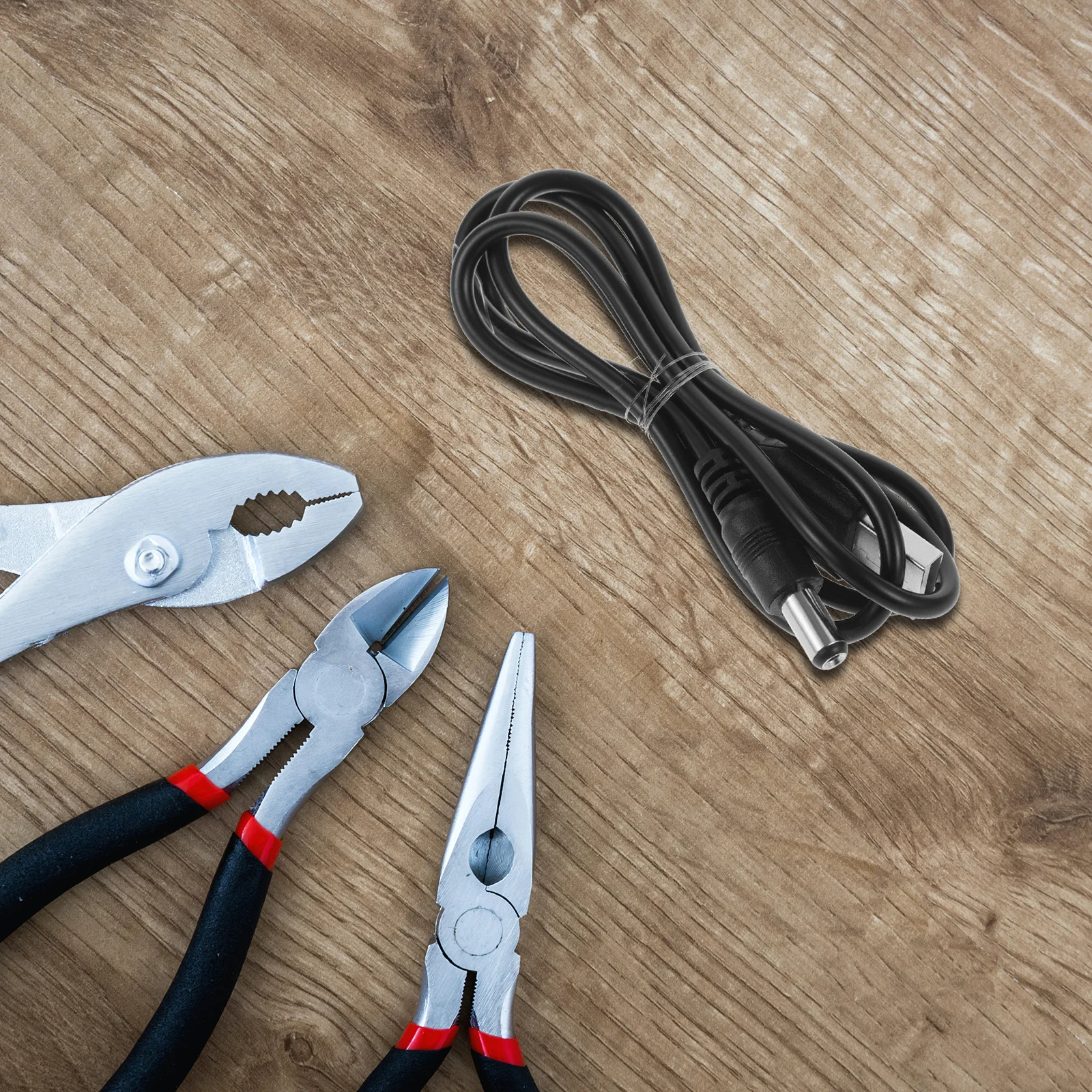 

USB to Dc 5V 1a Charging Cord for Sensor Trash Can Fast Charging Safe Reliable Plastic Portable USB to Dc Cord