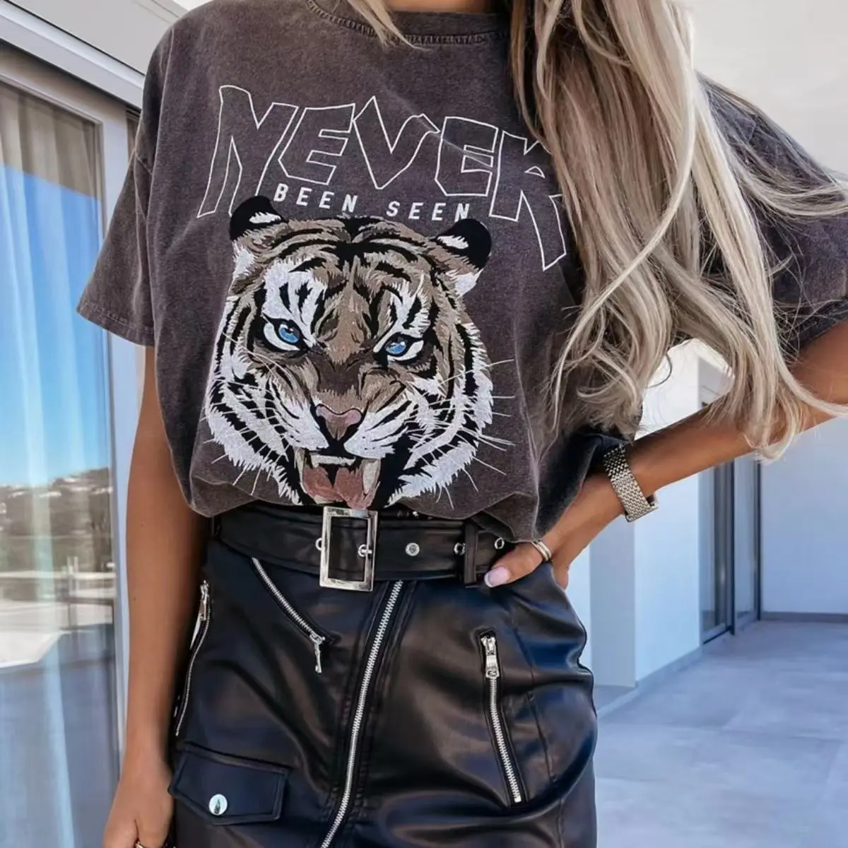 100% Cotton Boho Khaki Tiger Head Graphic Tees Women Short Sleeve O Neck Tshirt Shirts New Fashion Women T-shirt Casual T Shirts