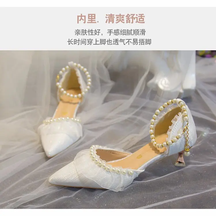 Weiße Hochzeitsschuhe für Damen 2026 Sommer Luxus Seide Perlen Knöchelriemen High Heels Pumps Spitze Damenschuhe mit Absatz – Detail 3