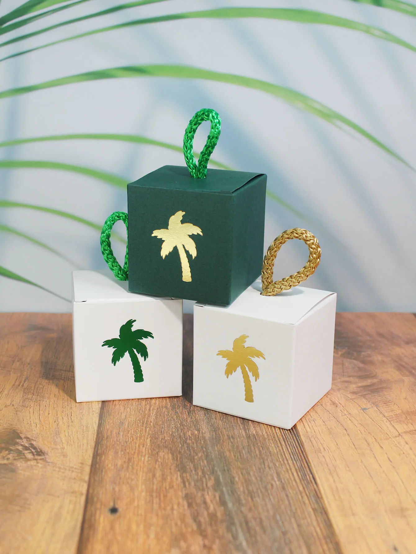 Small box Coconut Palm Tree Candy Boxes  Gift Boxes  Party Decoration Supplies Birthday Wedding Give The Party a Unique Flavor ﻿