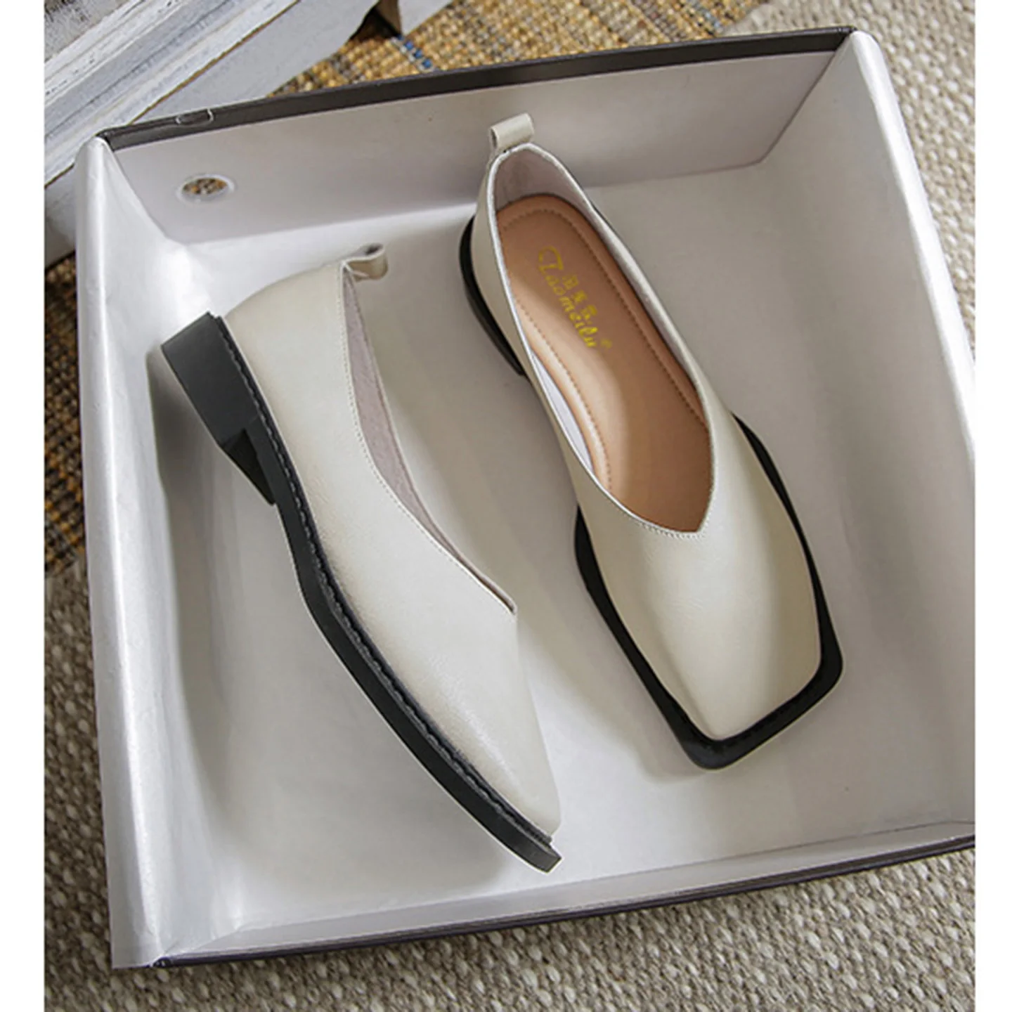 New Spring Autumn Women's Flat Shoes Square Toe Office Women Comfortable Flat Shoes Casual loafers Women Soft soled Single Shoes