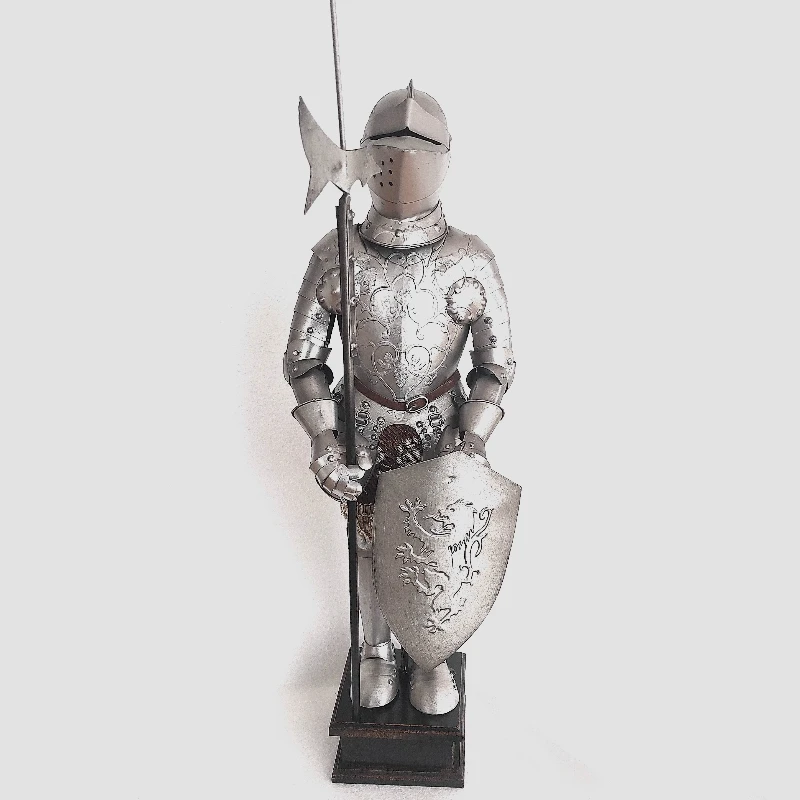 Retro Armor Figurines Art Miniature Creative Character Figurines Desktop Funny Ornaments Home Table Decoration Crafts Gift