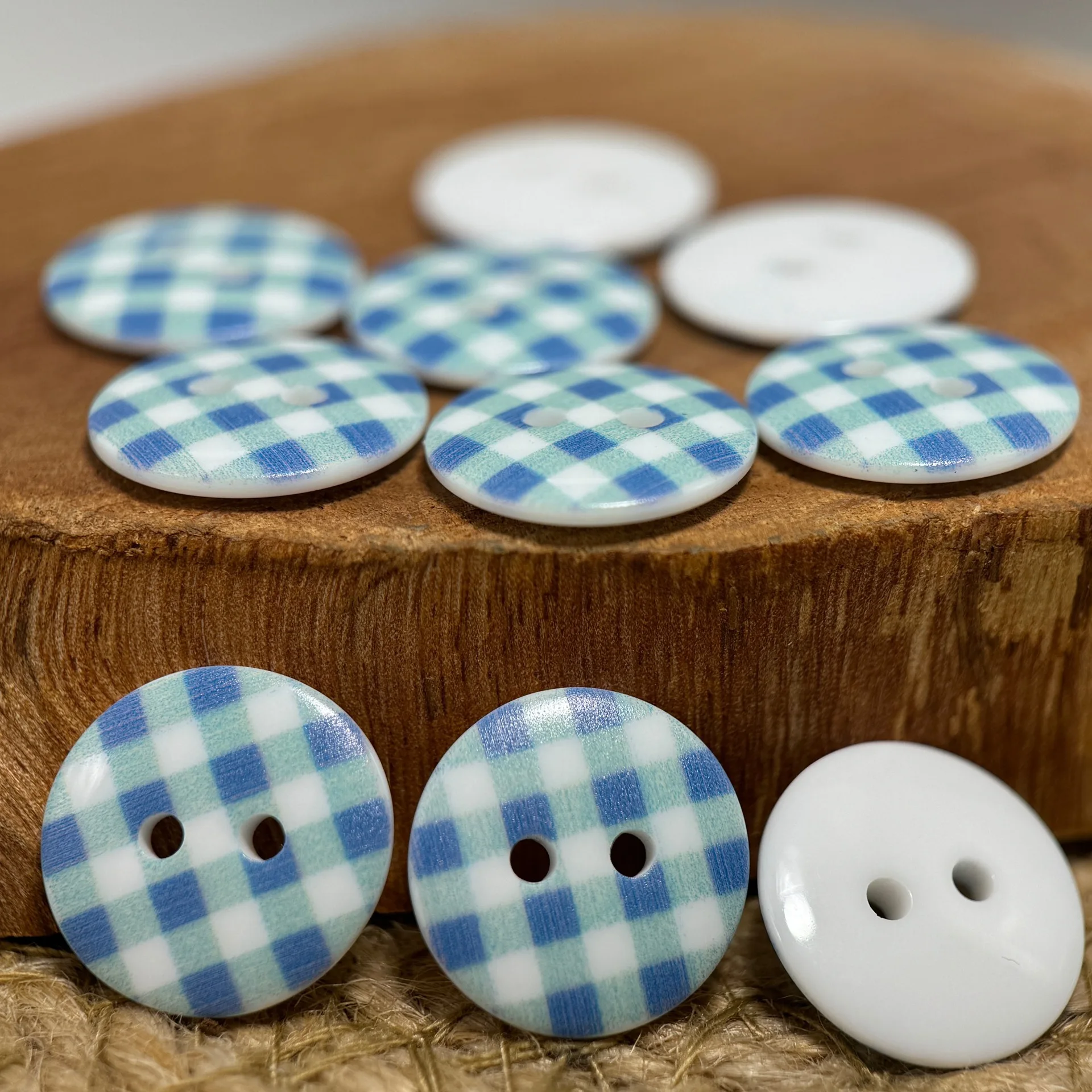 10Pcs 15mm Blue & White Gingham 2-Hole Buttons - Cute Round Sewing Buttons for Tops, Coats & DIY Crafts