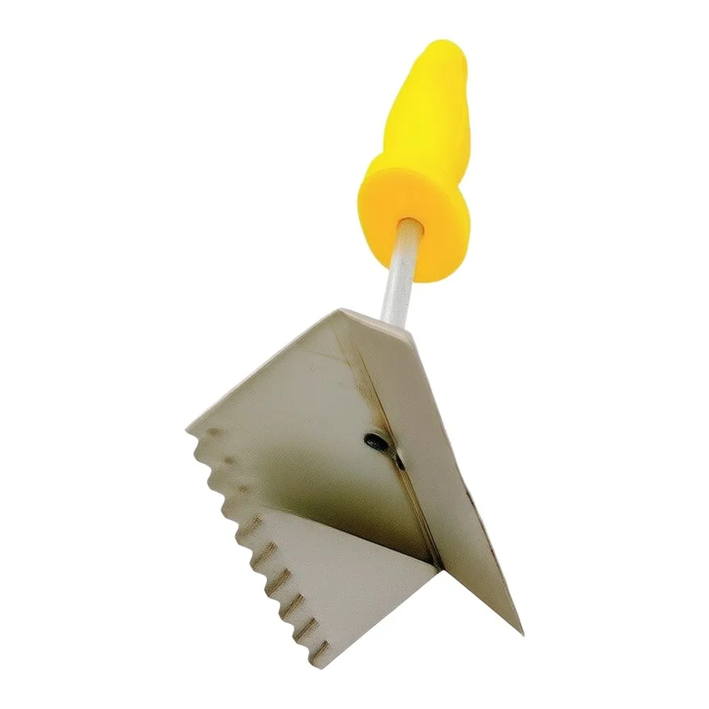Compact Plastic For Beekeeping Scraper with Comfort Grip for Frequent Hive Inspections and Cleaning Operations