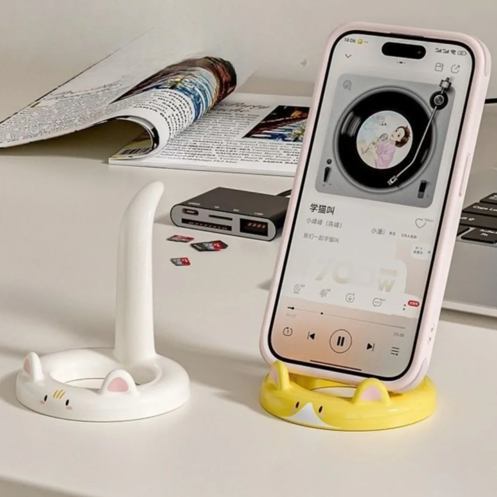 

Hello Kitty Mobile Phone Holder Cutecartoon Originality Mobile Support New Office Station Hostel Support Frame Binge-watching