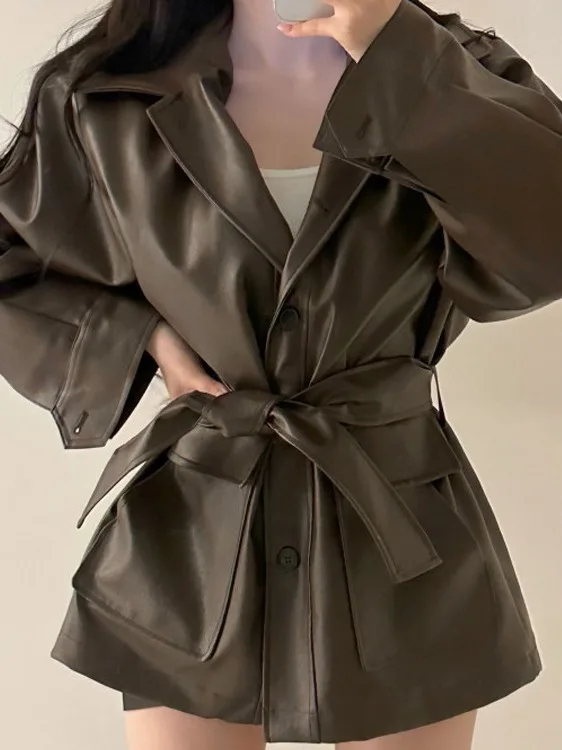 패셔너블 시크 롱 스탠드 칼라 PU 가죽 재킷 여성용 2025 트렌디 스트리트웨어 한국 스타일 레귤러 핏 롱 코트