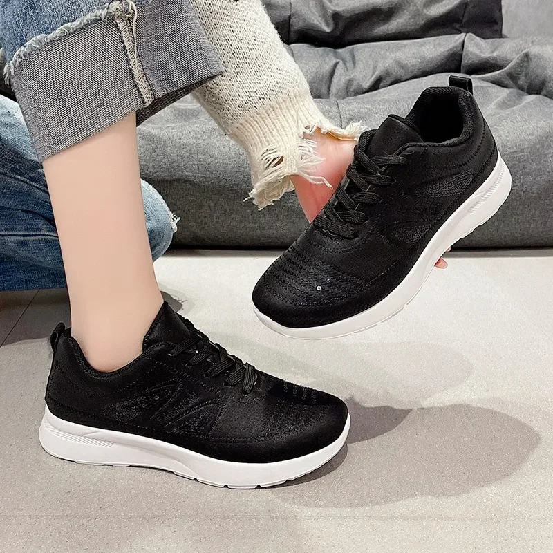 Spring Women's Casual Shoes New Lace Up Platform Shoes for Women Outdoor Durable Women's Sneakers Fashion Light Waking Shoes