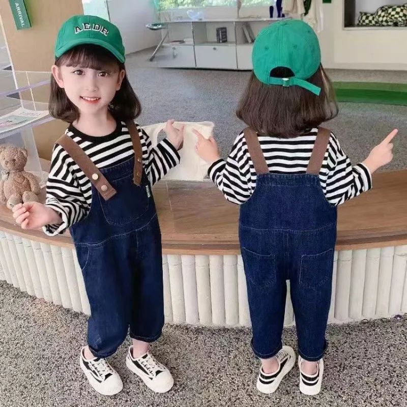

Girls' Set Spring and Autumn Two piece Set Korean Version Children's Baby Striped Top Strap Pants Set Girls' Clothes