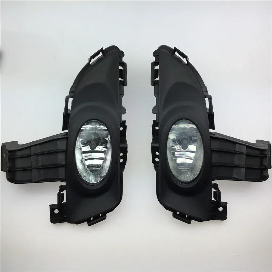 

For Mazda M3 car fog lamp 1.6 M3 car fog lamp assembly front bar fog lights 07-09 models