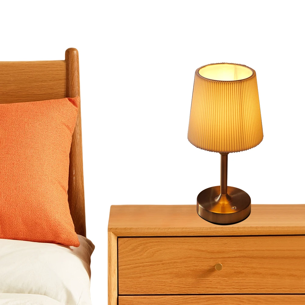 

Cordless LED Metal Table Lamp USB Rechargeable 2200K Warm Light Bedside Dining Room Lamp Night Light for Dining Room Bedroom Bar