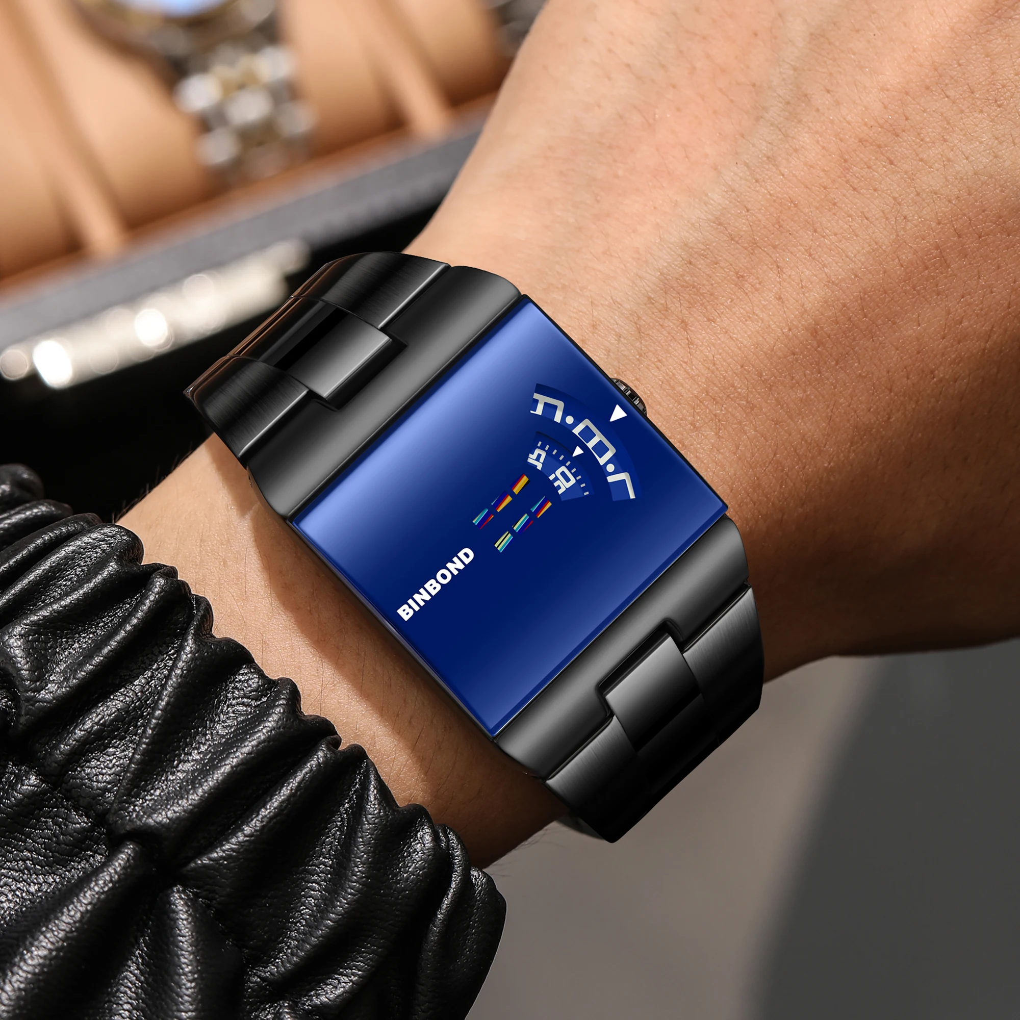 Thumbnail 3 - #42 Best Quartz Watches to Buy In 2026