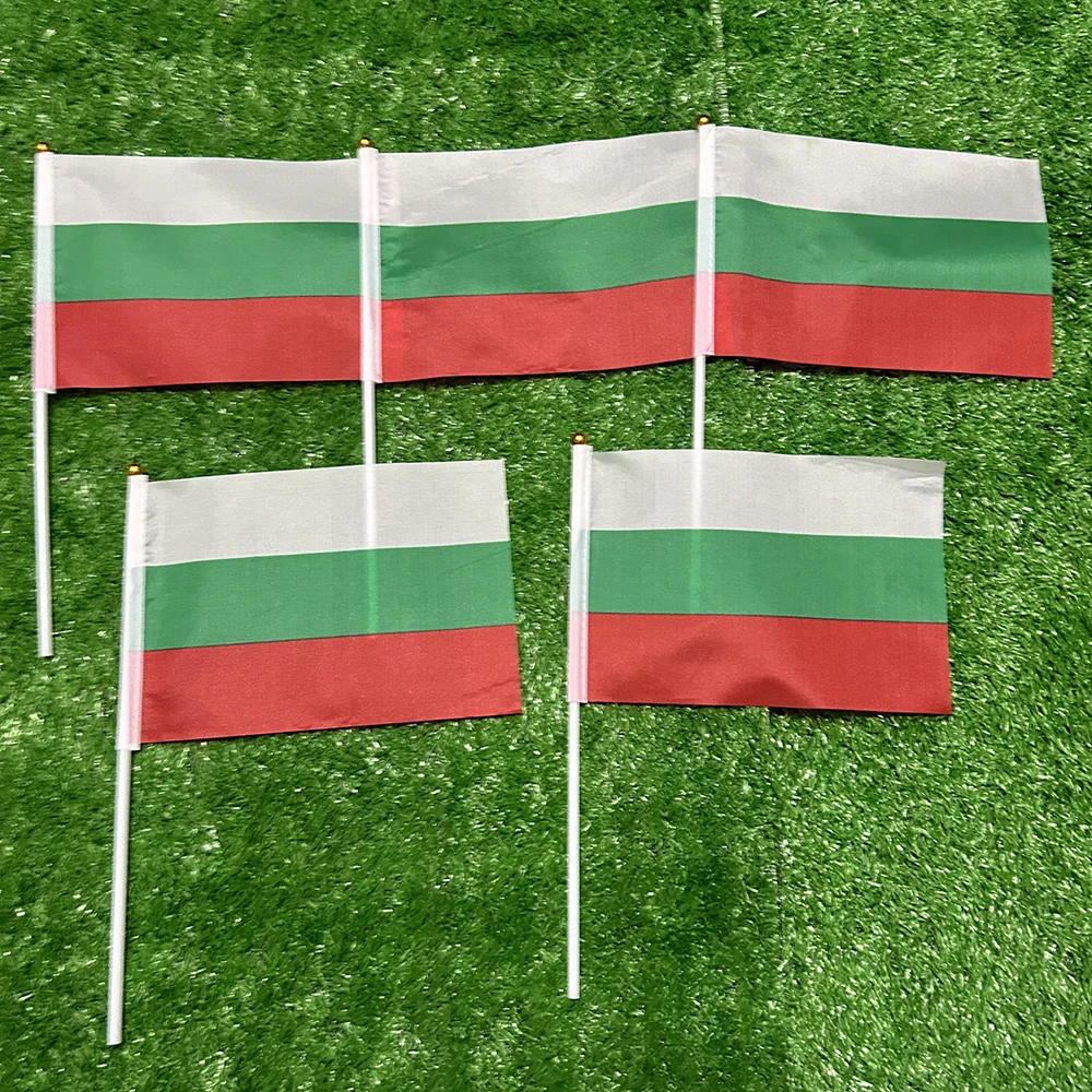 SKY FLAG Bulgaria National Flag 50/100pcs 21*14cm  Bulgaria Hand Waving Flags With plastic pole For Sports Activity Home Decor