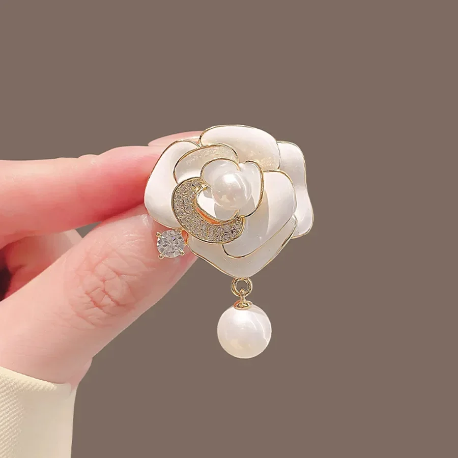 1pc Trendy Camellia Brooch for Men Women Fashion Flower Plant Pins Brooches Jewelry Clothing Accessories Party Gifts 2026
