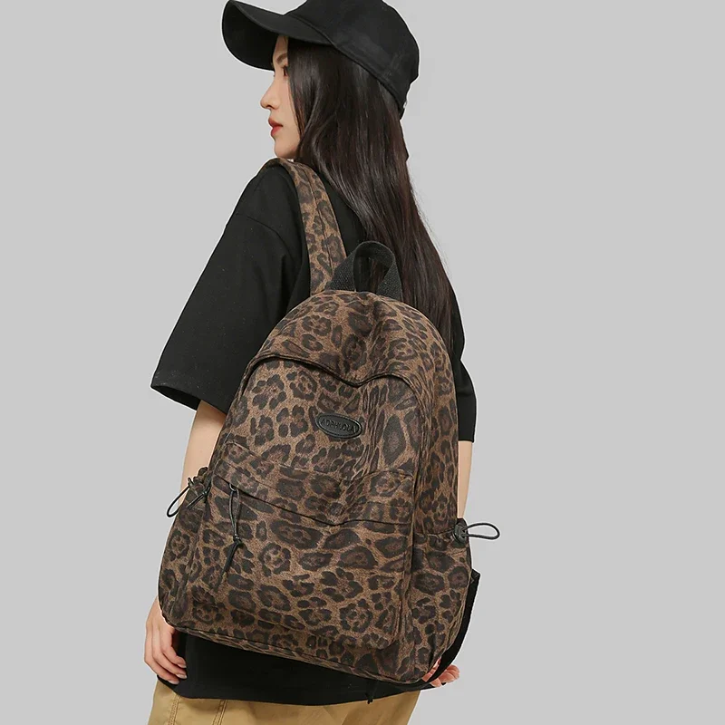 

Простые универсальные рюкзаки с леопардовым принтом для женщин, 2025 г., высококачественные нейлоновые внутренние рюкзаки большой вместимости с карманами на молнии