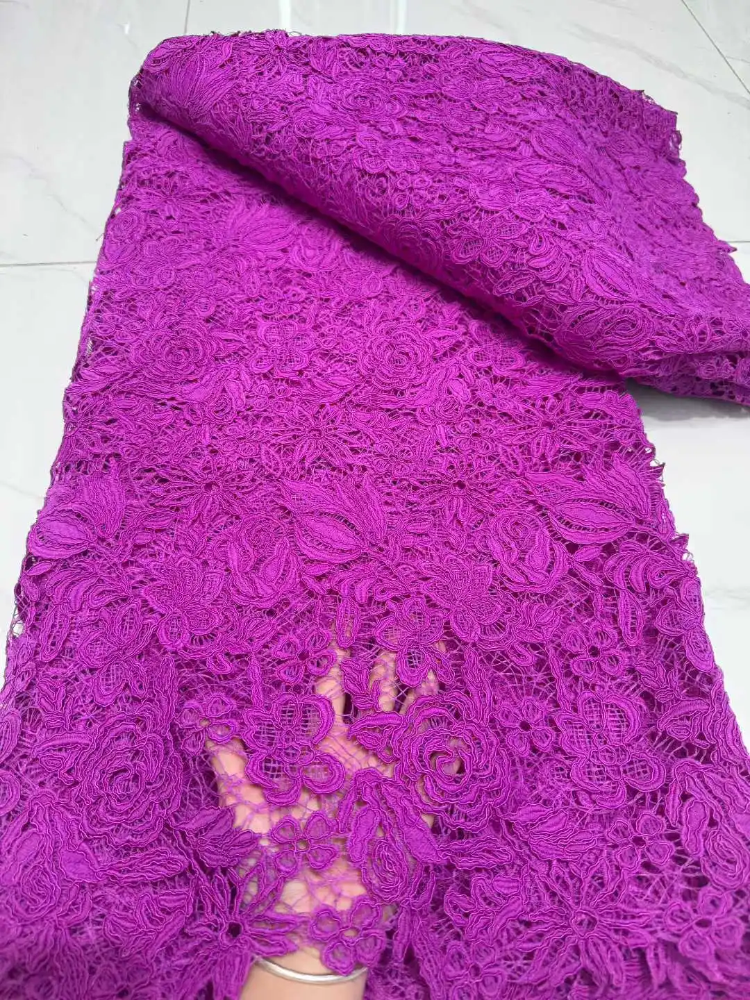 

5 ярдов нигерийский гипюровый шнур кружевная ткань 2025 Высокое качество 3D цветок африканская сетка молочный шелк вышивка кружевная ткань для женщин