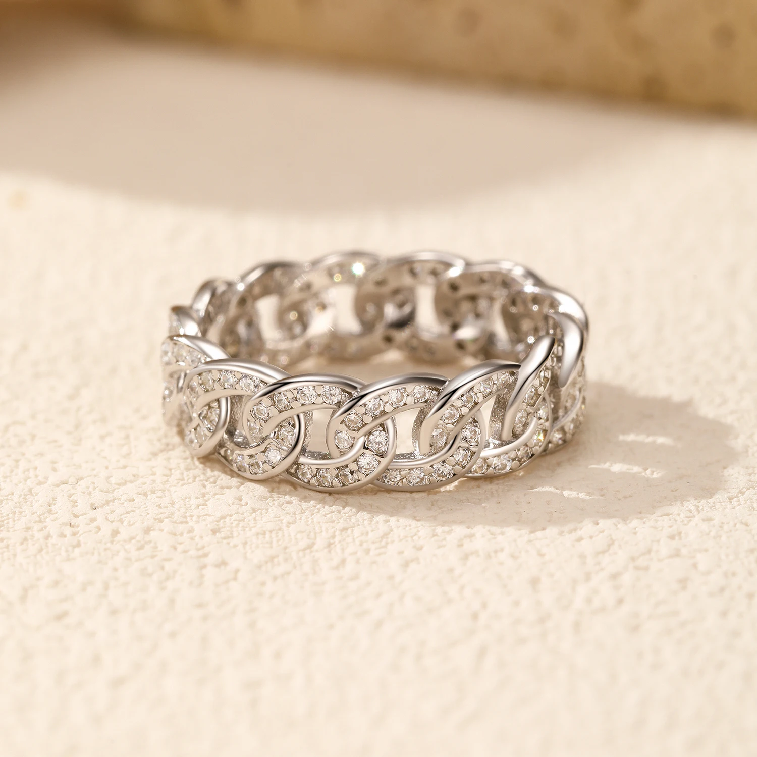 MODIAN 925 Sterling Silver Sparkle Clear CZ Lock Eternity Band Ring For Women Party Vacation Stackable Trendy Fine Jewelry Gifts